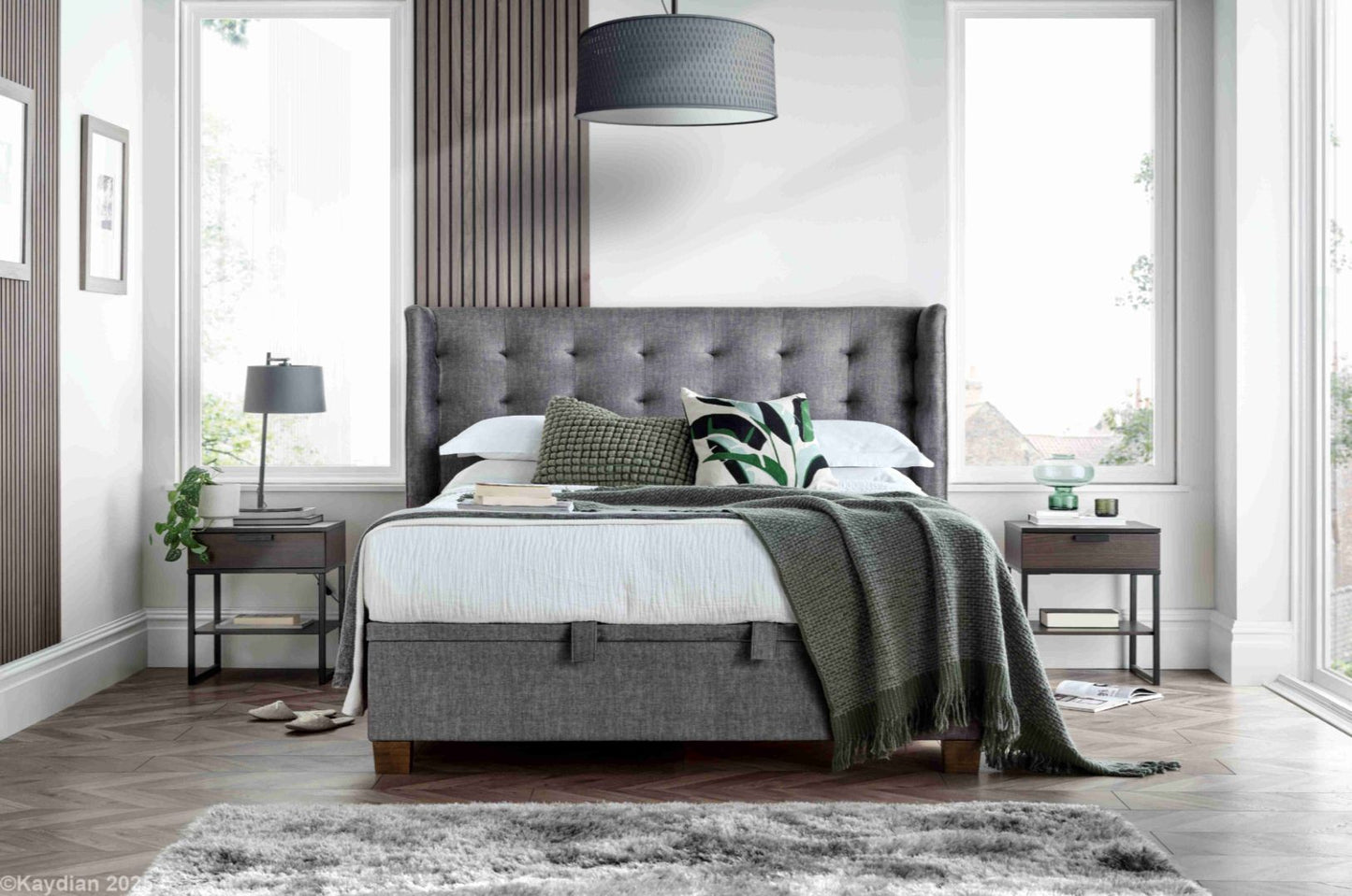 Brunton Vogue Grey, Main