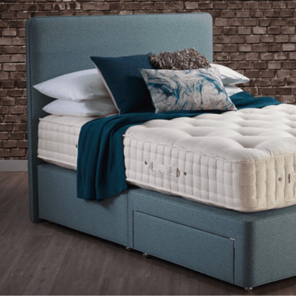 Hypnos Emily Floor Standing Headboard - Double 2