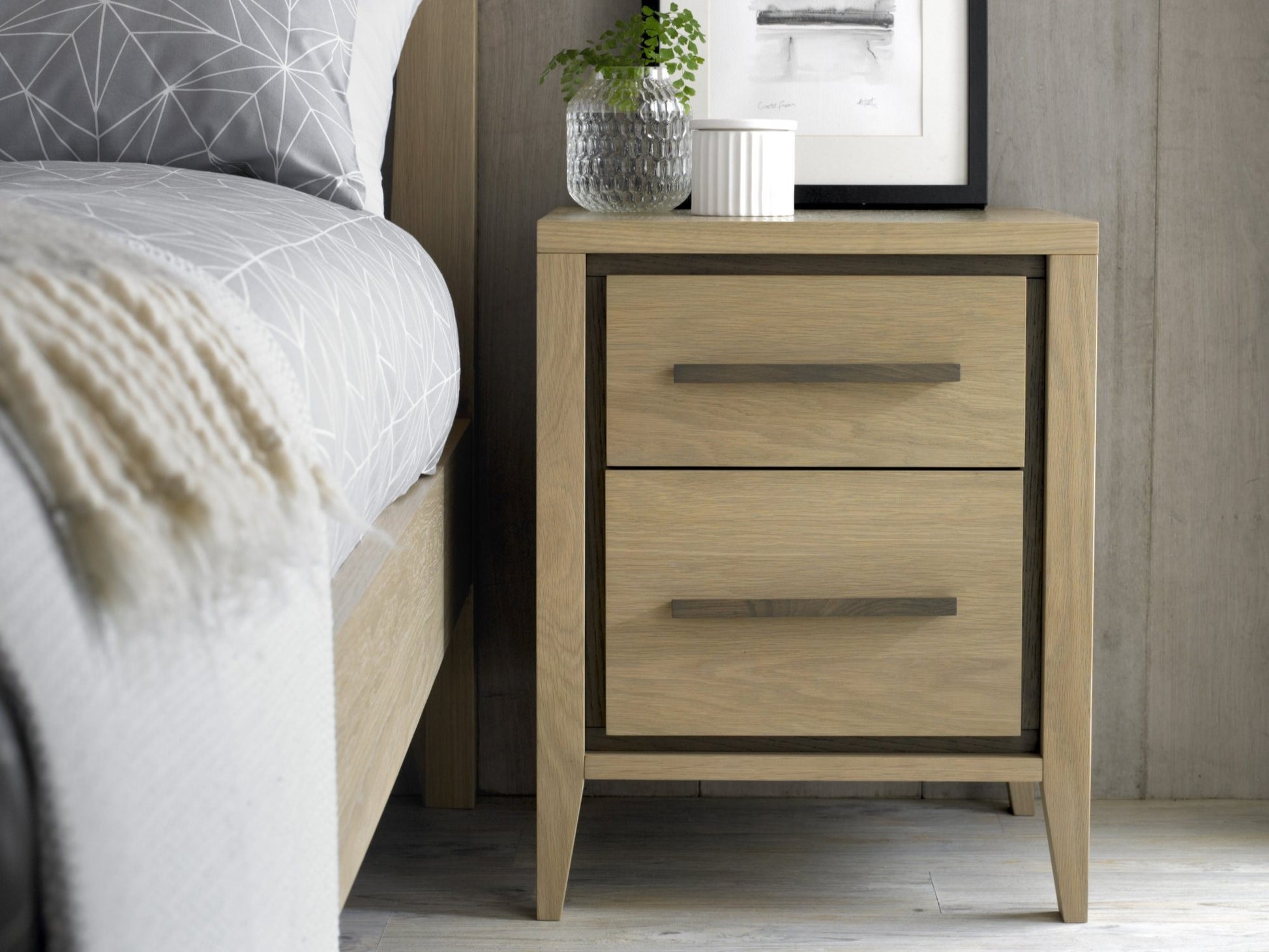 Rimini Aged Oak & Weathered Oak 2 Drawer Nightstand