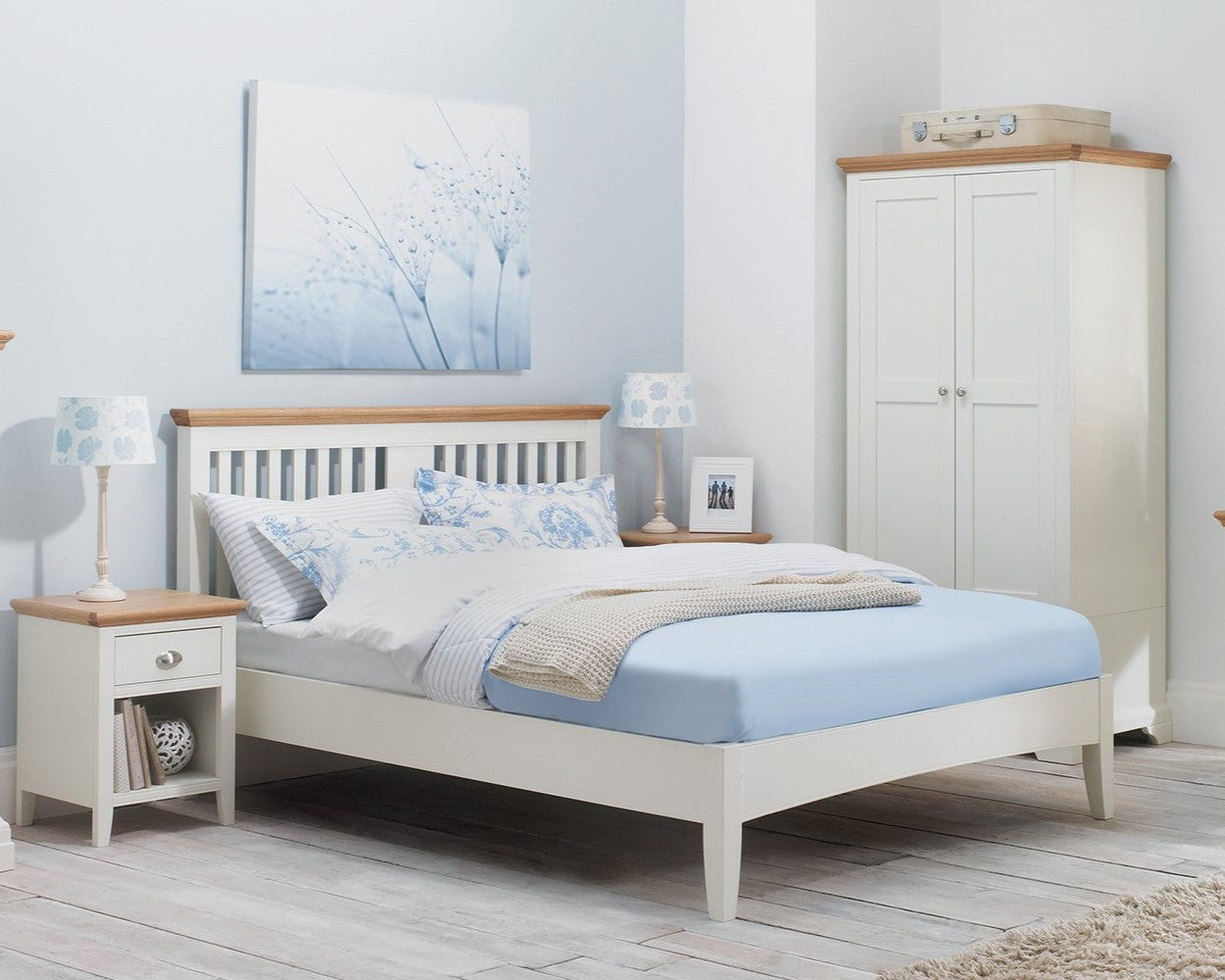 Hampstead Two Tone Bedstead Room Set