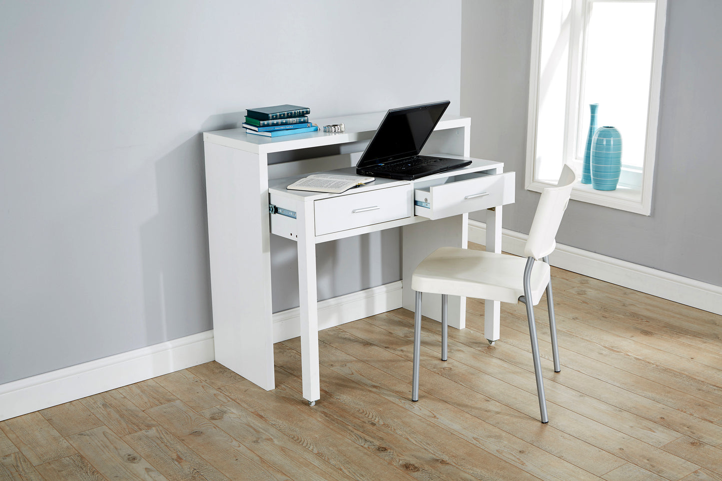 GFW Regis Extending Desk - White