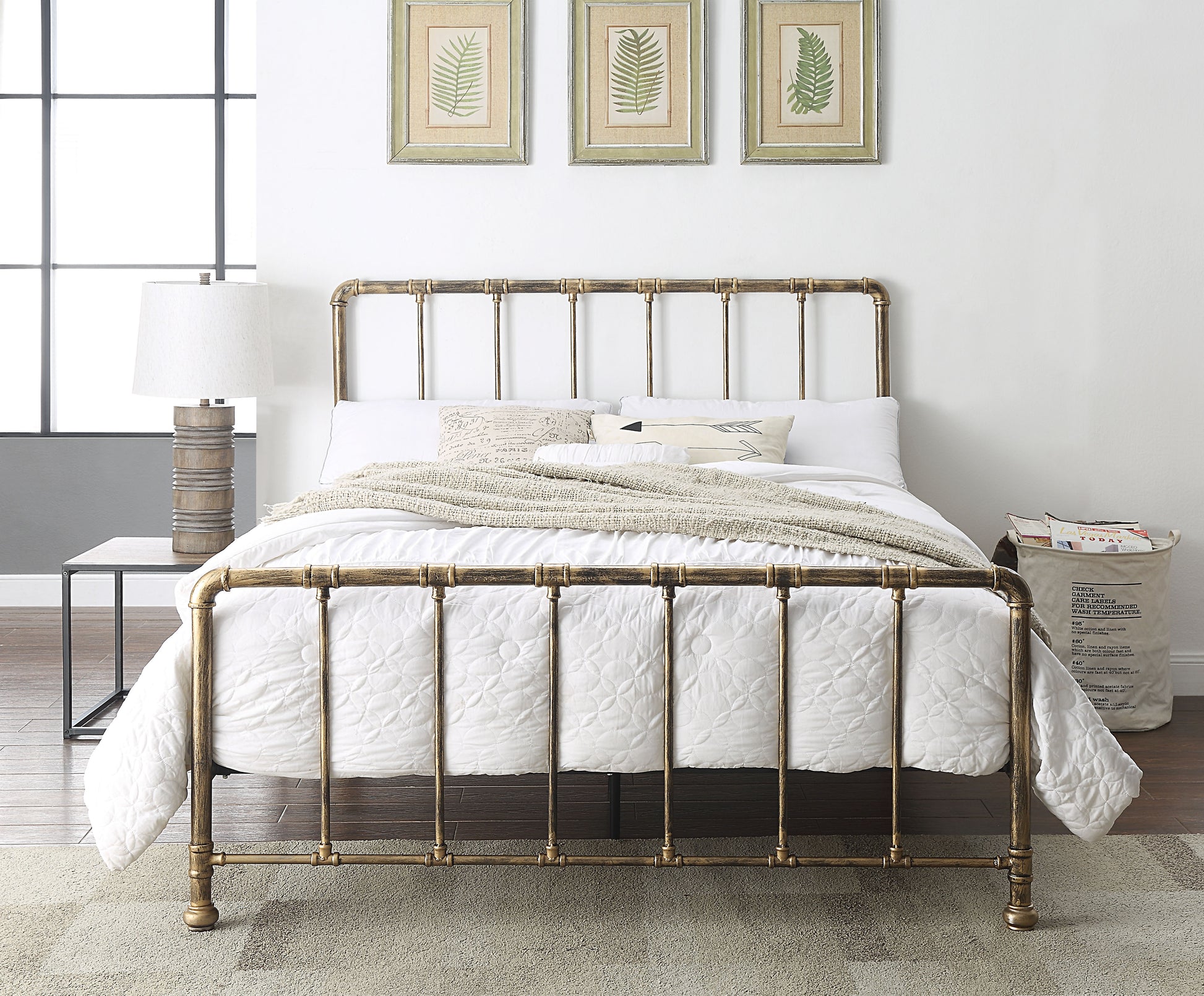 Kingston Bronze Metal Bed Frame - Kingsize 2