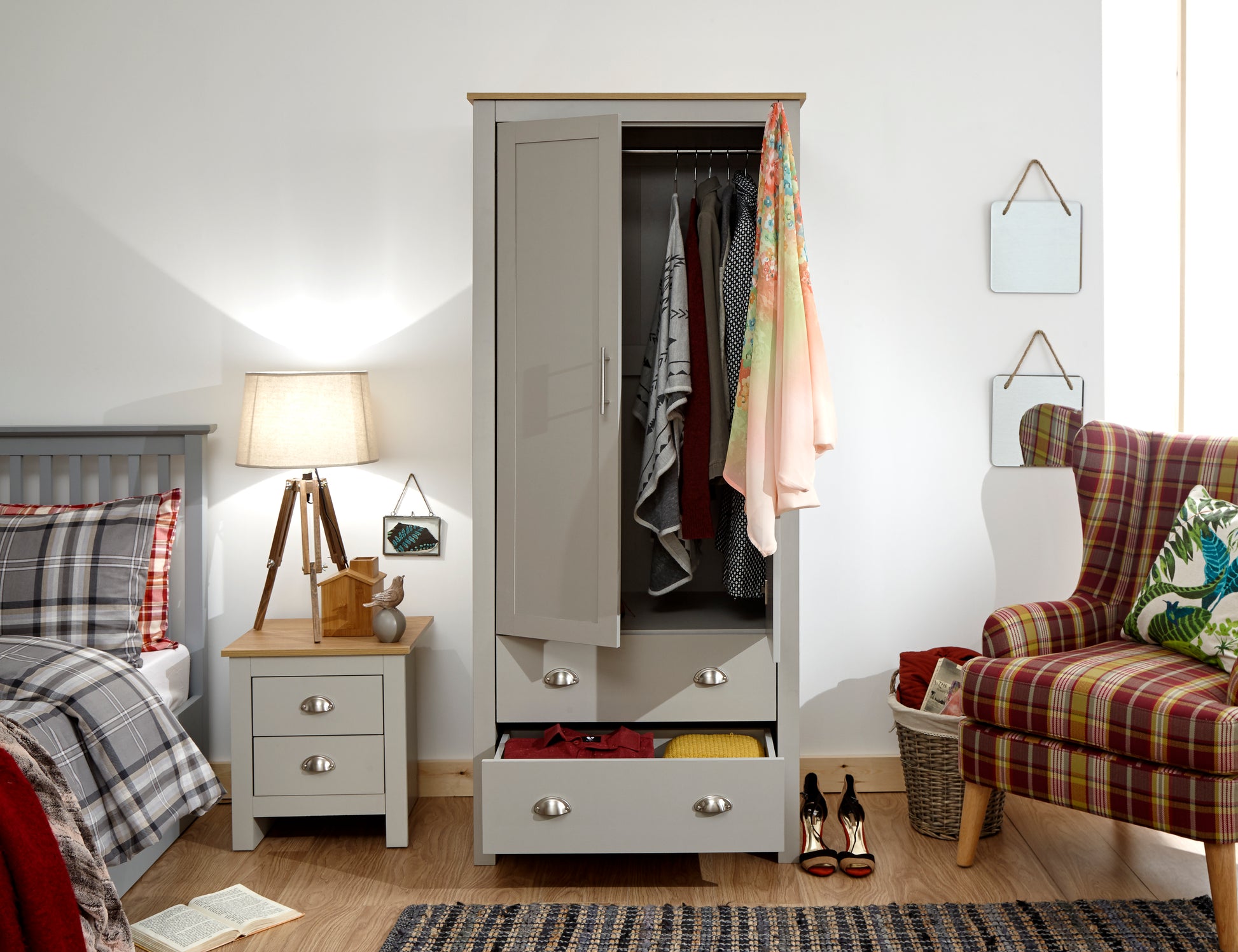 GFW Lancaster 2 Drawer 2 Door Wardrobe - Grey 2