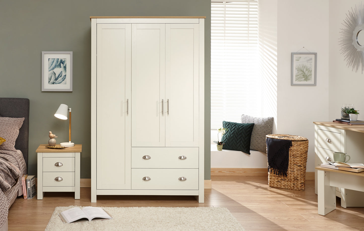 GFW Lancaster 2 Drawer 3 Door Wardrobe - Cream