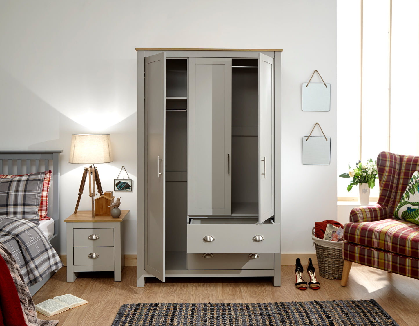 GFW Lancaster 2 Drawer 3 Door Wardrobe - Grey 2