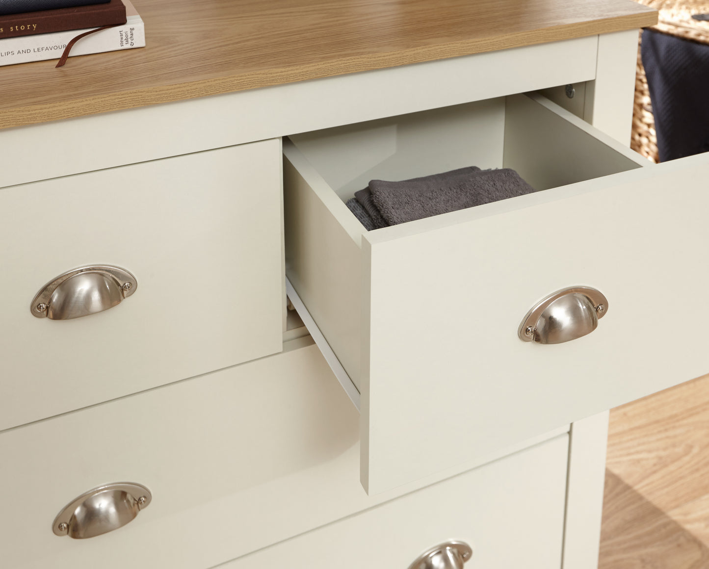 GFW Lancaster 2+2 Drawer Chest - Cream 2