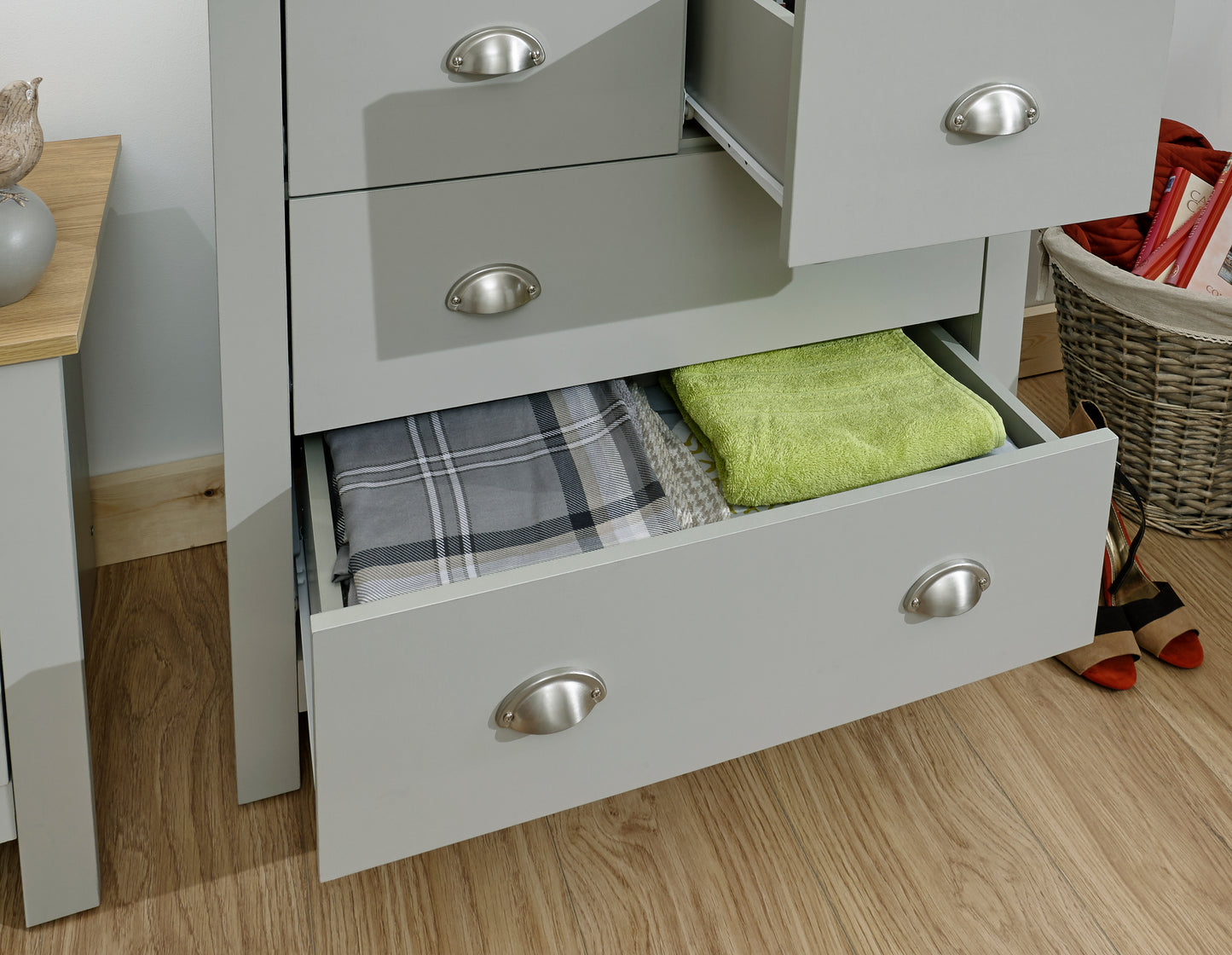 GFW Lancaster 2+2 Drawer Chest - Grey 3