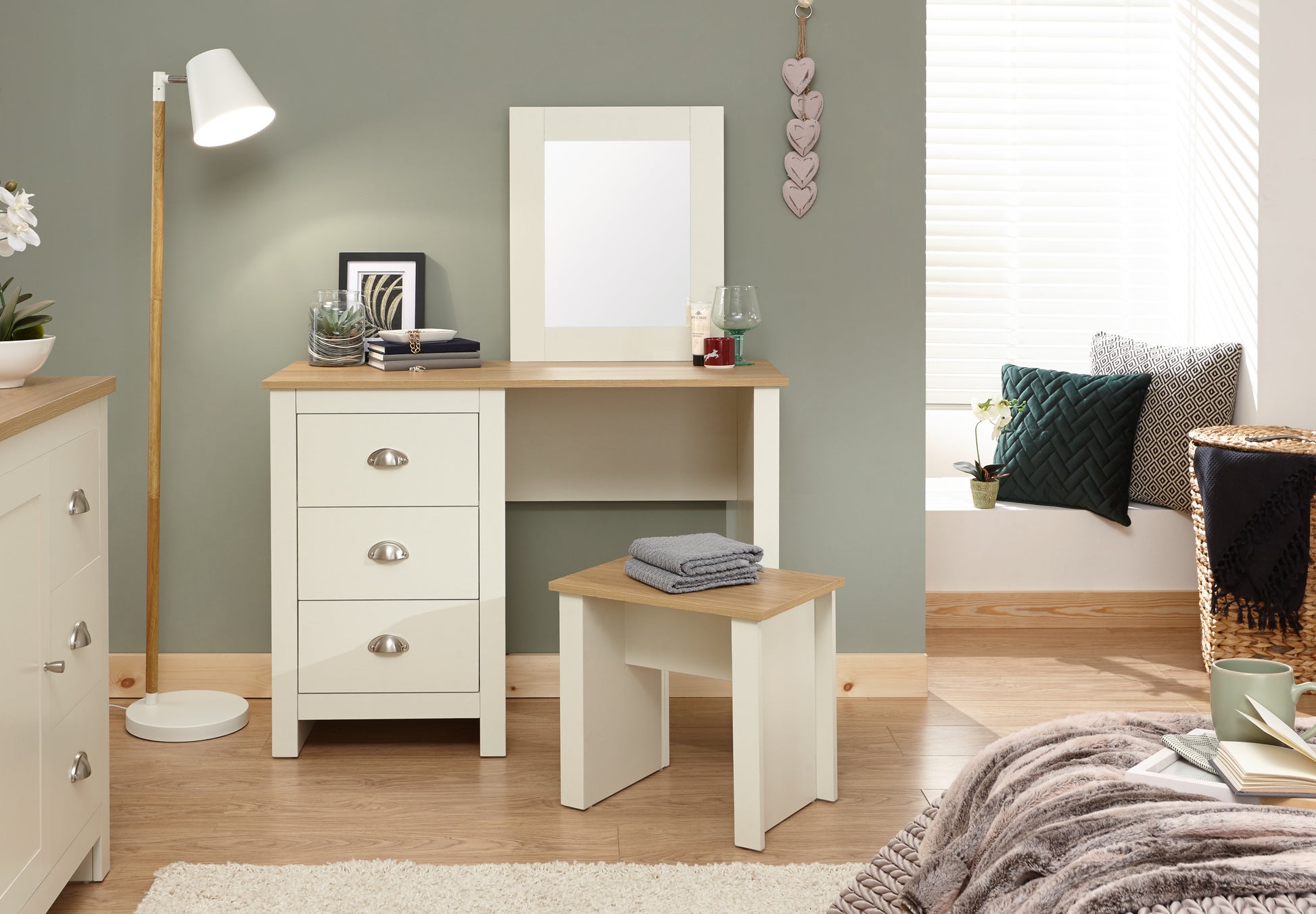 GFW Lancaster Dressing Table - Cream