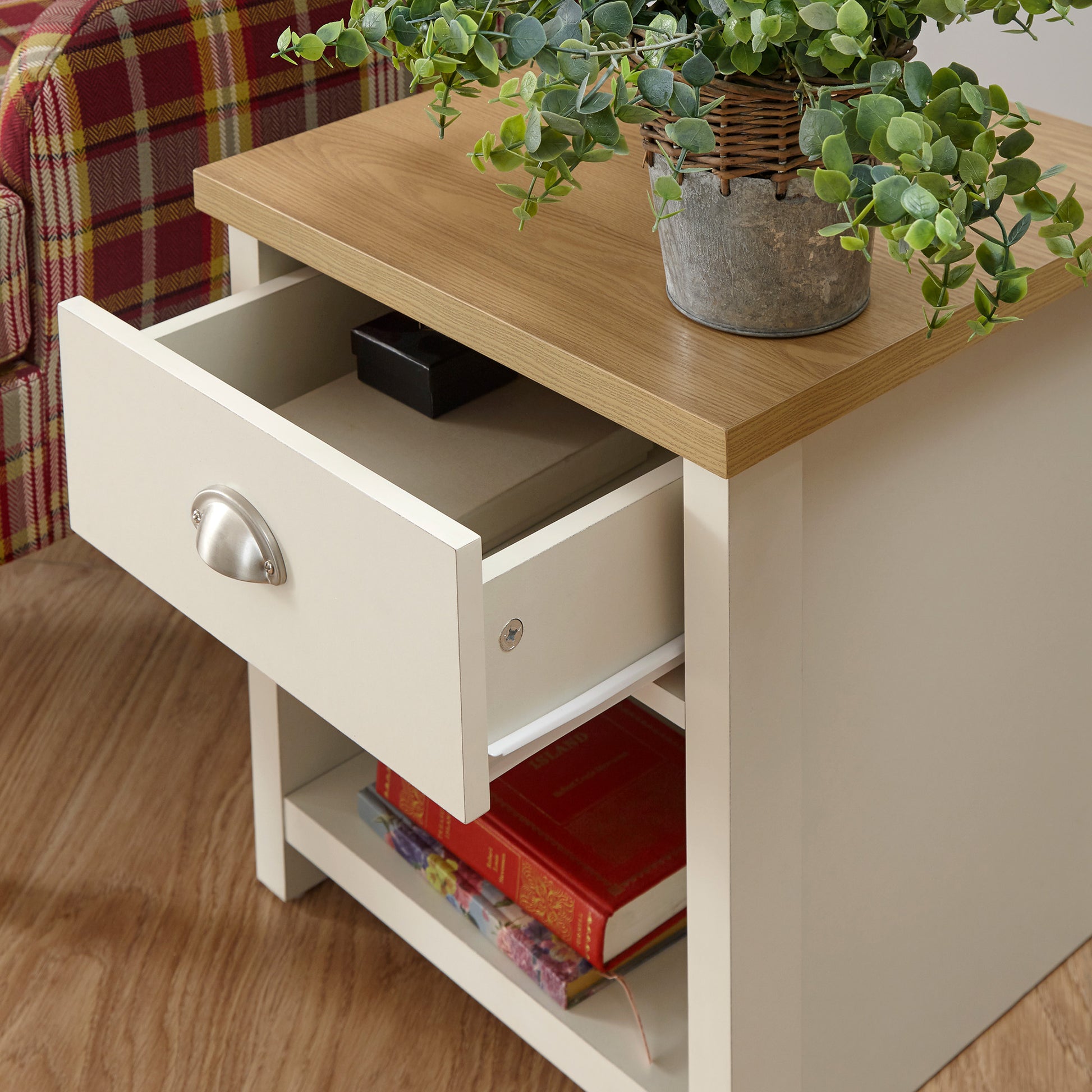 GFW Lancaster Lamp Table - Cream 3