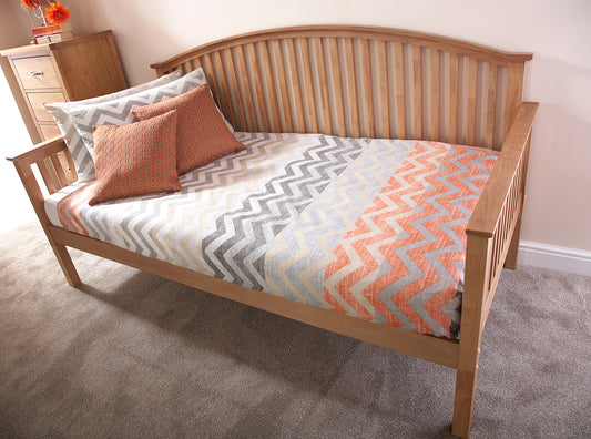 GFW Madrid Wooden Day Bed - Oak