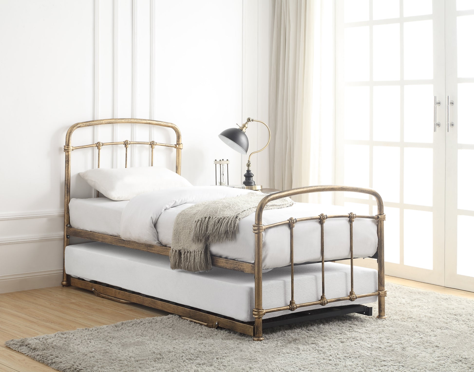 Maitland Metal Guest Bed - Antique Bronze