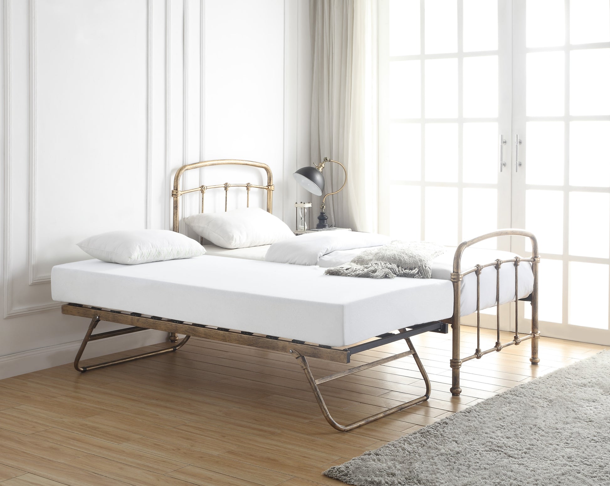 Maitland Metal Guest Bed - Antique Bronze 2