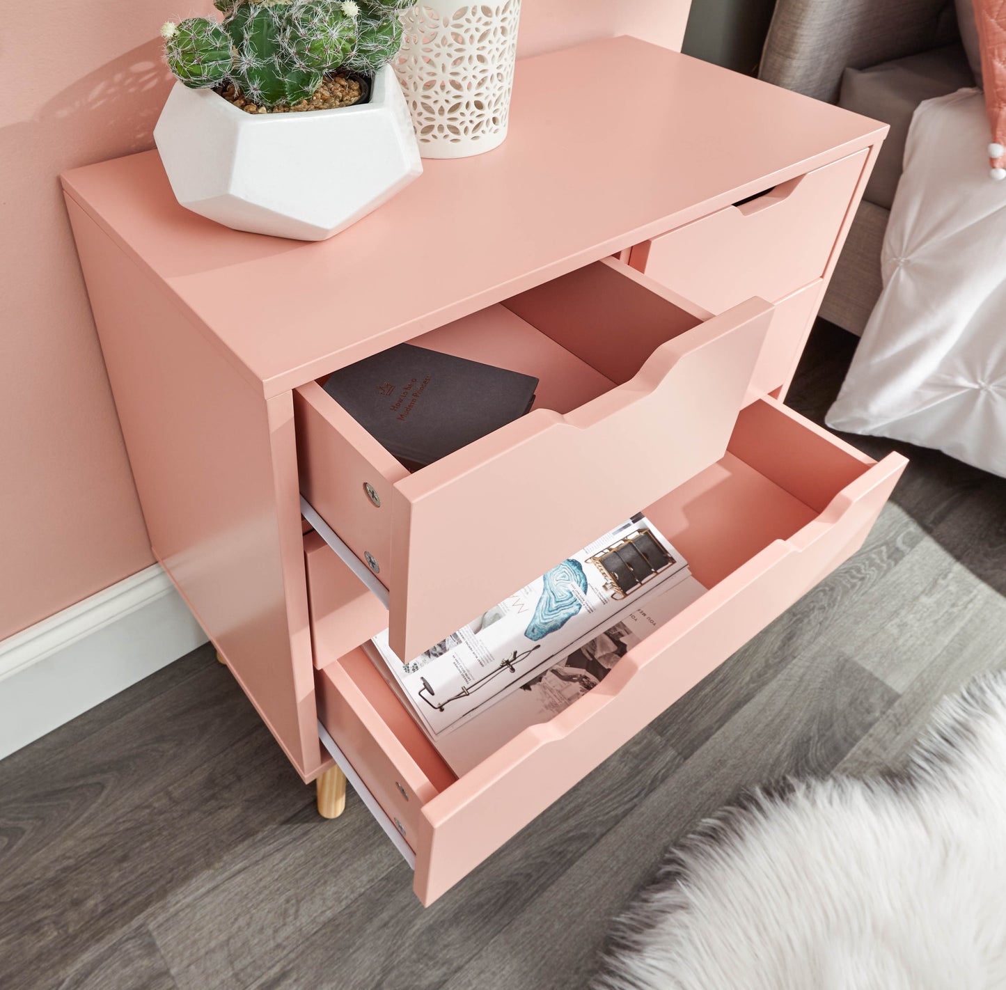 GFW Nyborg 2+2 Drawer Chest - Coral Pink 3