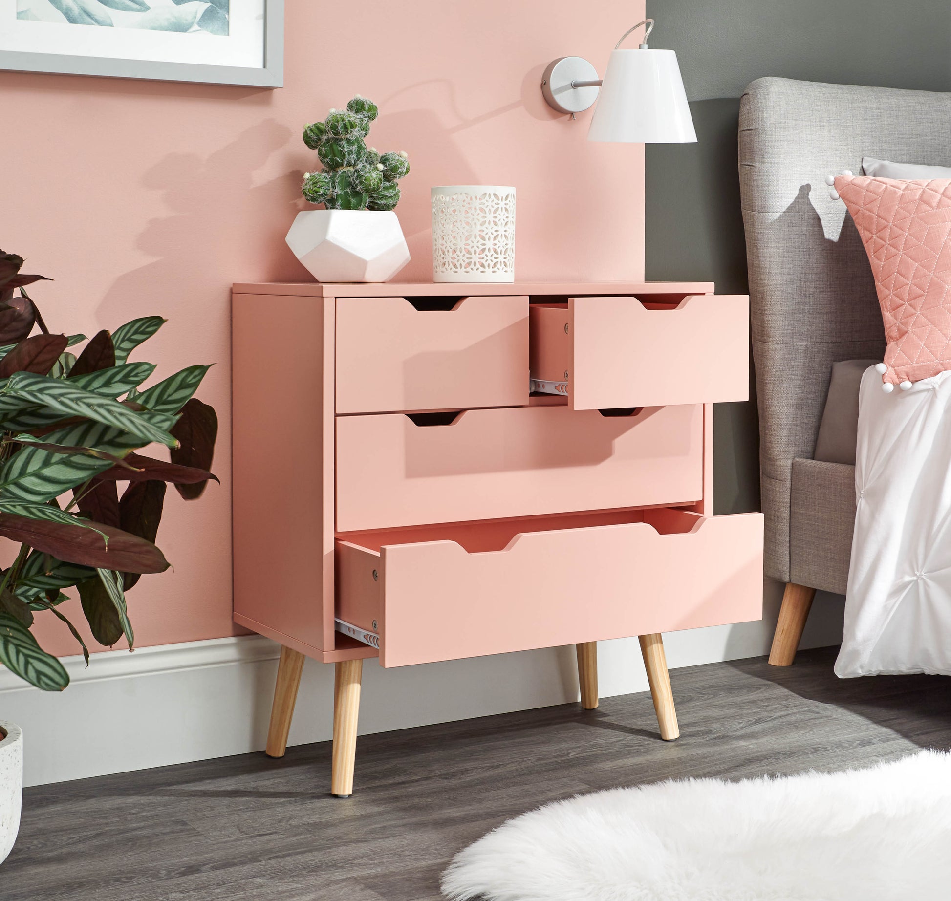 GFW Nyborg 2+2 Drawer Chest - Coral Pink 2