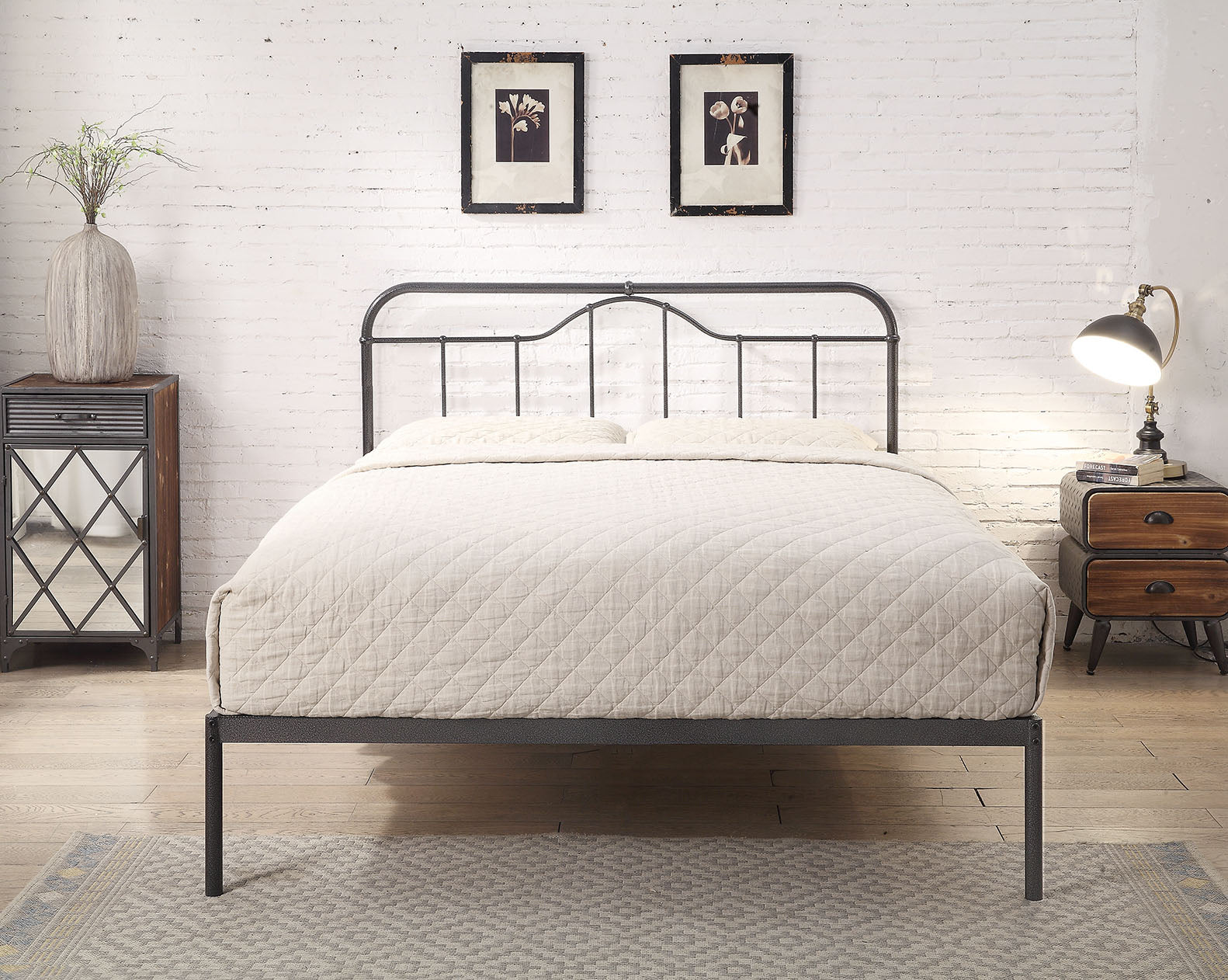 Queenstown Metal Bed Frame - Black 2