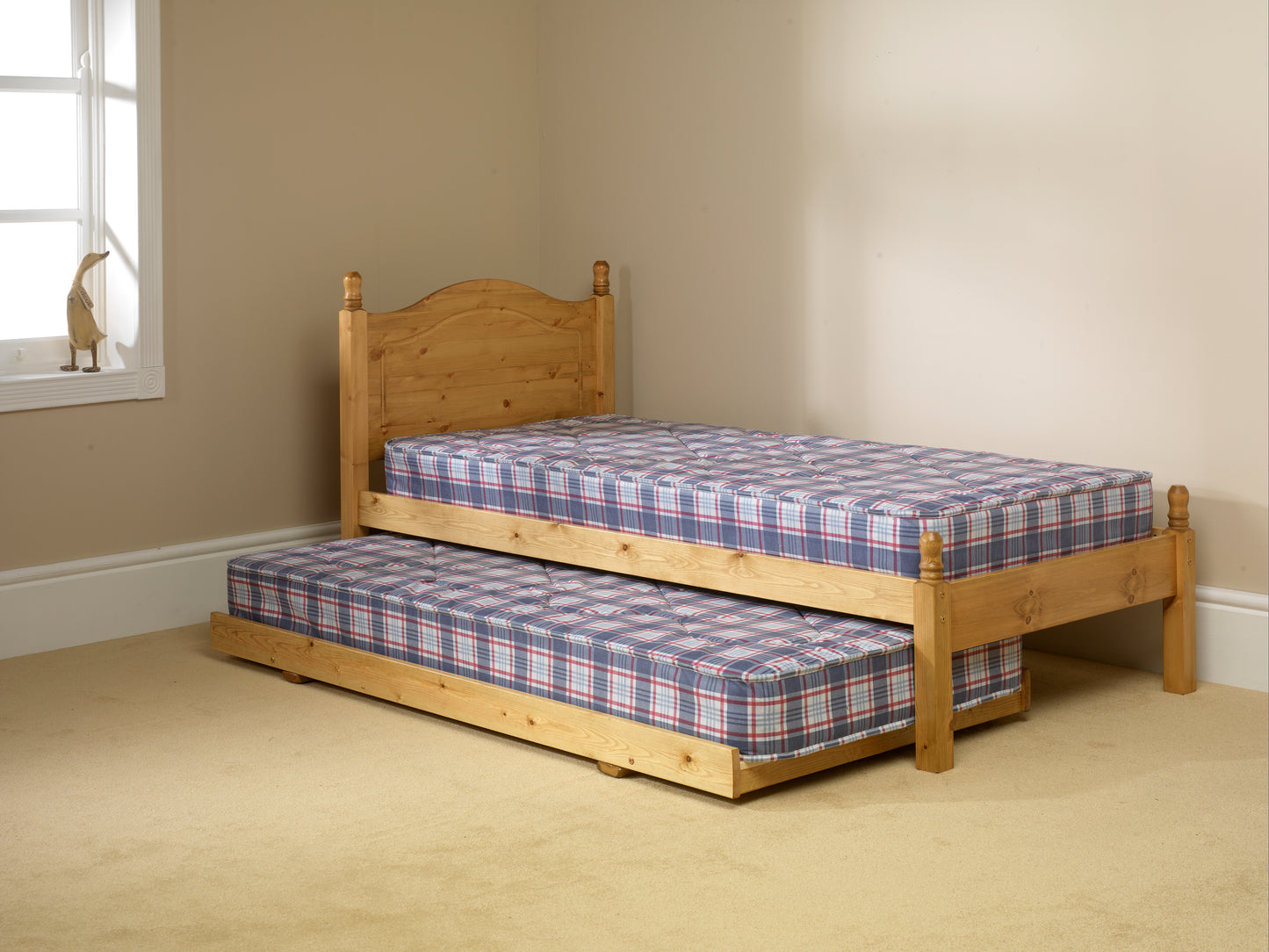 Orlando Wooden Guest Bed 2