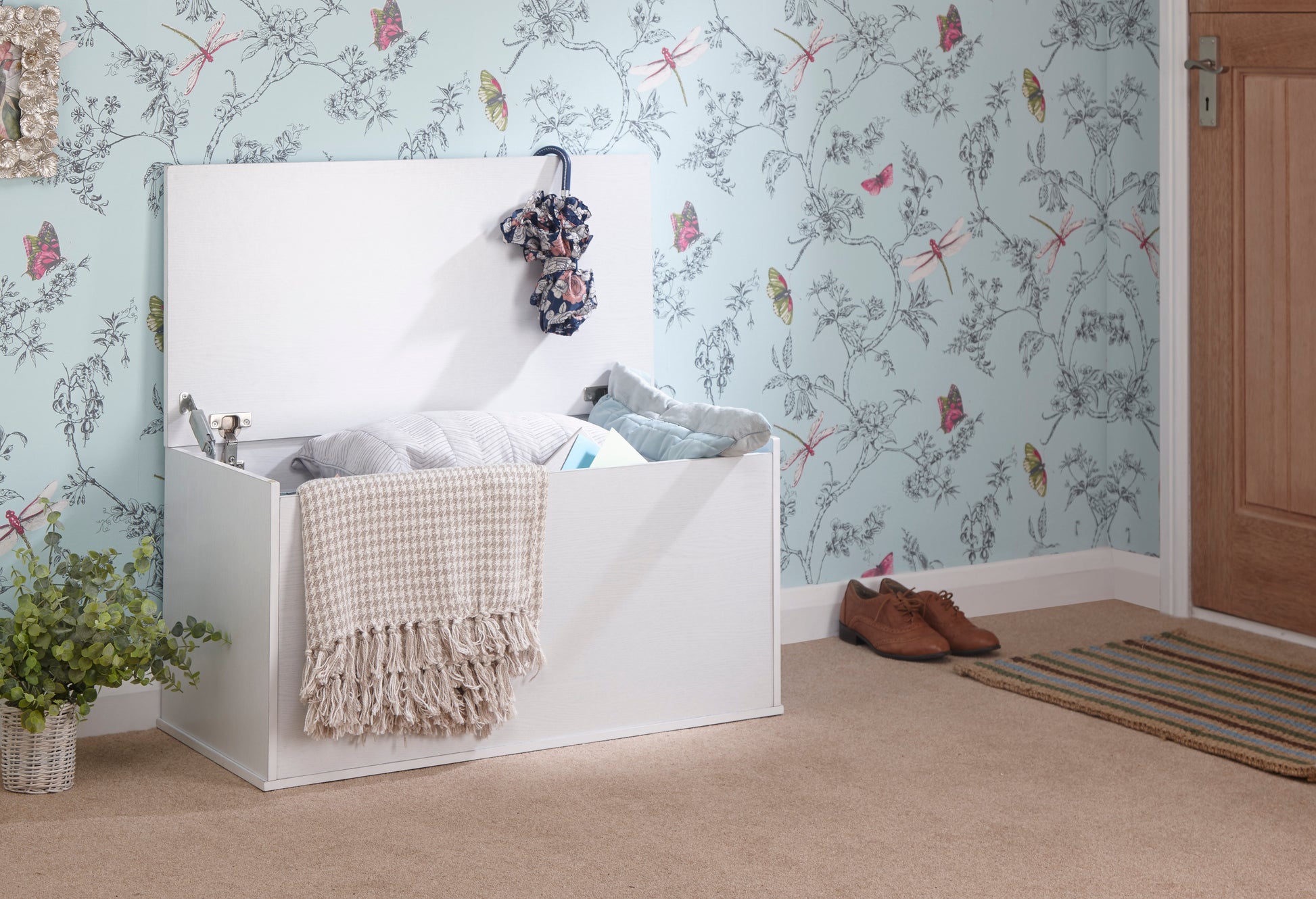 GFW Panama Wooden Blanket Box - White 2