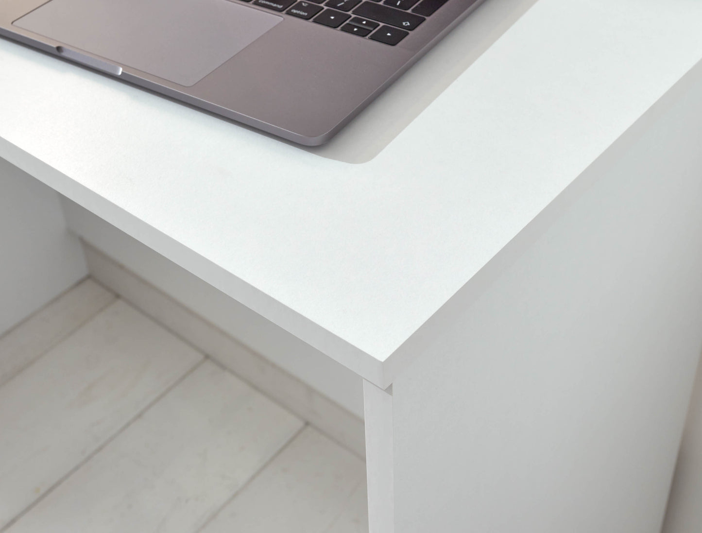 GFW Piro Home Office Desk - White