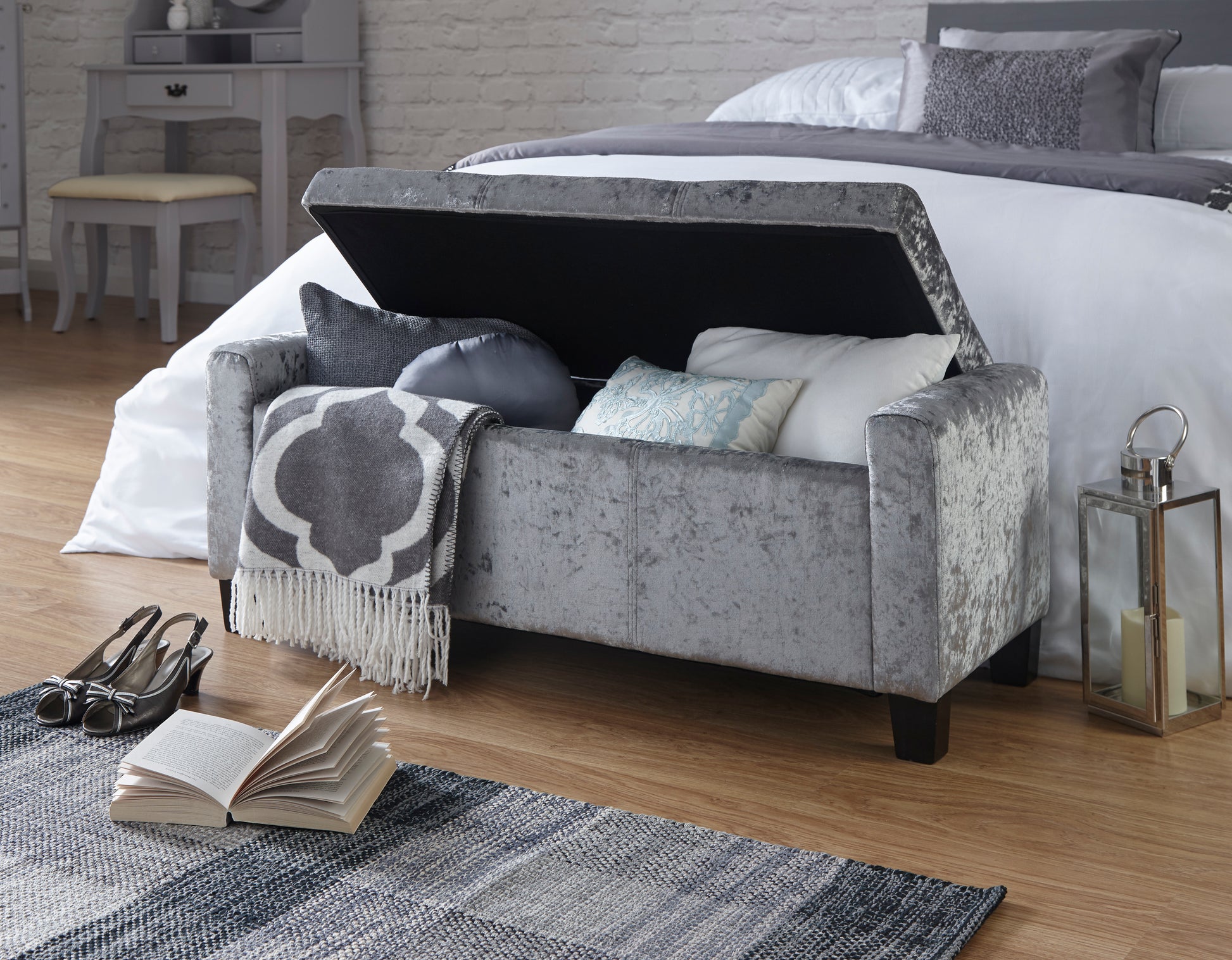 GFW Verona Crushed Velvet Blanket Box Bench - Grey 2