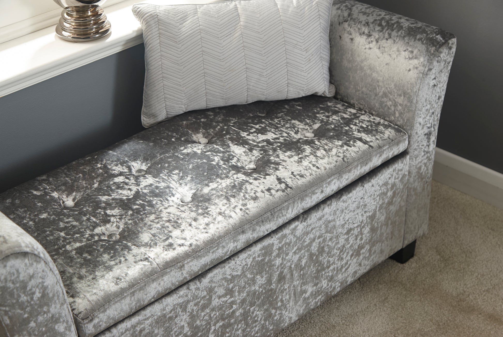 GFW Verona Crushed Velvet Blanket Box - Grey 4