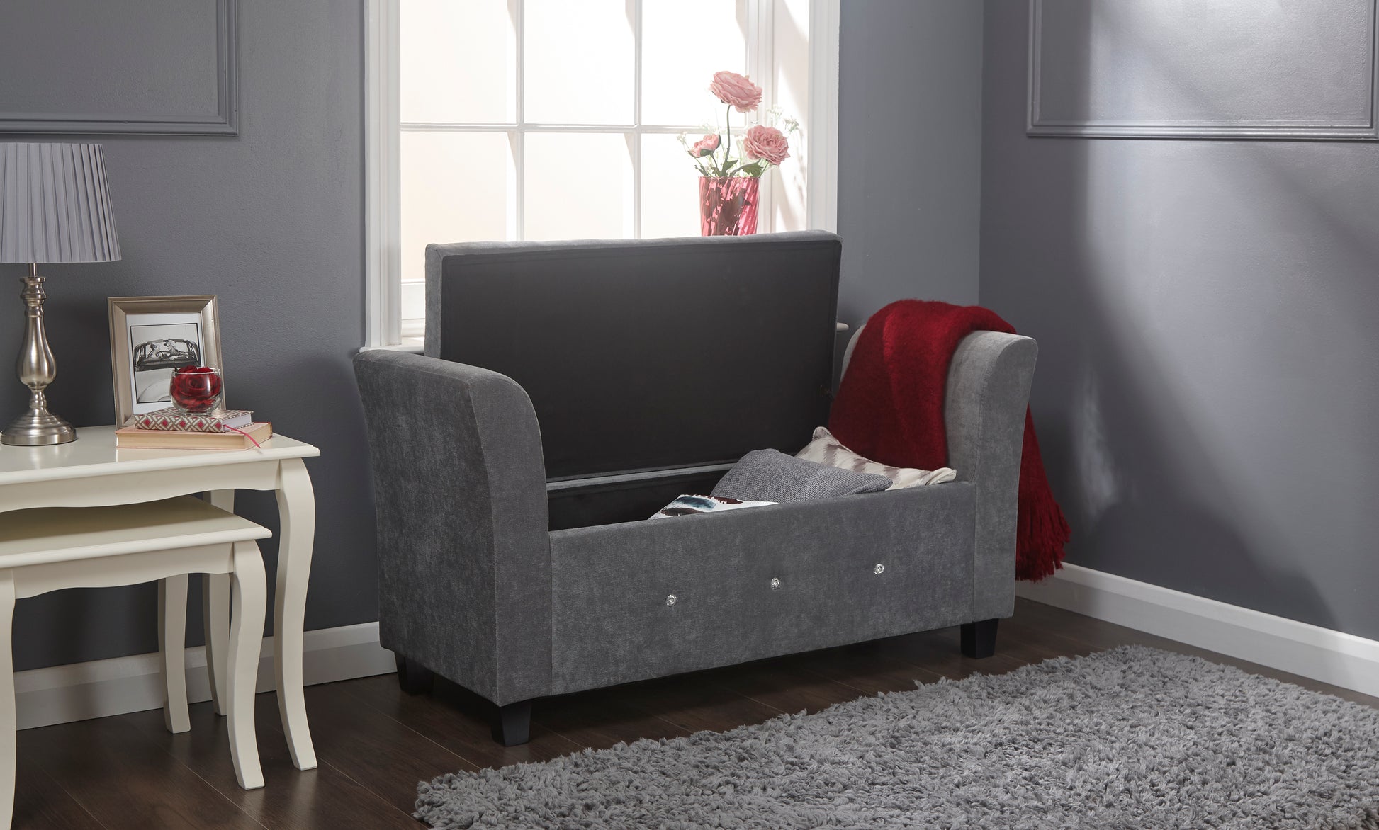 GFW Verona Diamante Window Seat - Grey 2