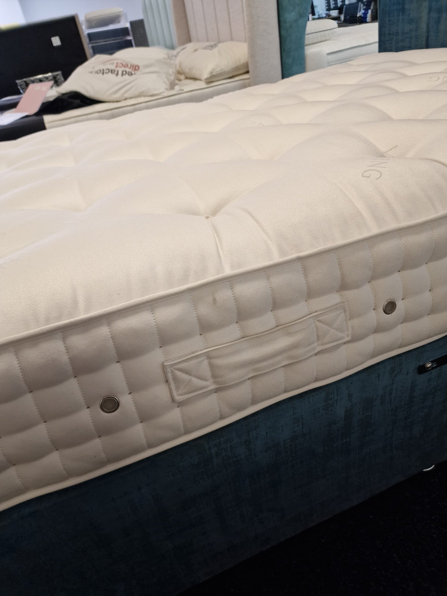 Ex Display Vispring Regal Mattress - Kingsize 3