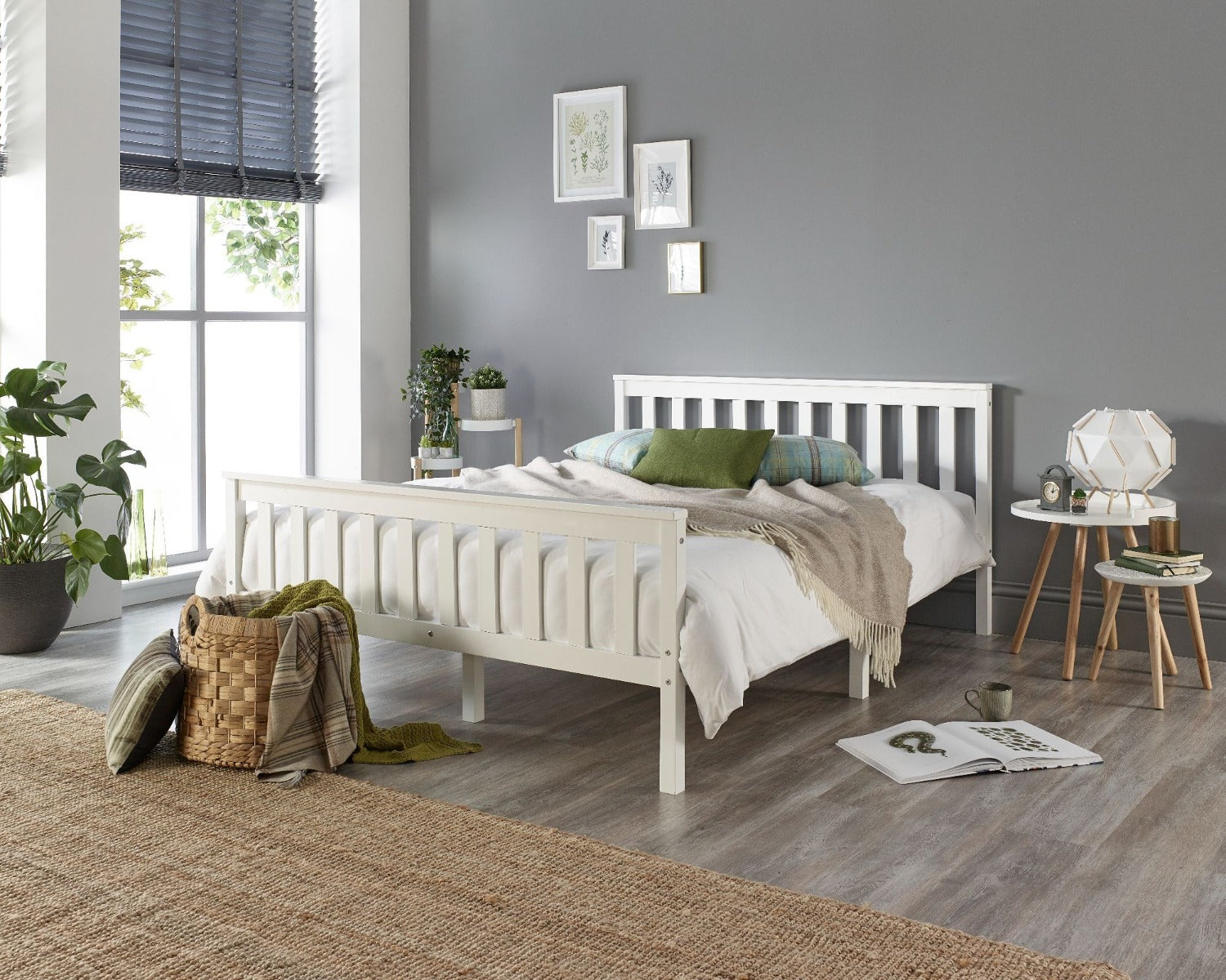 Edessa White Wooden Bed Frame - Double 2