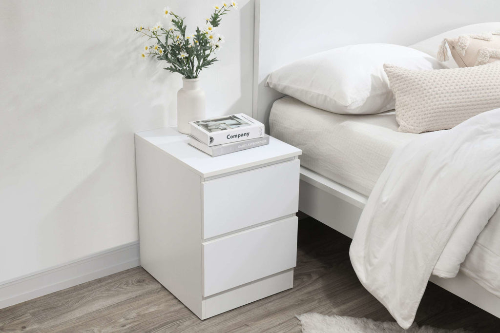 Birlea Oslo 2 Drawer Bedside - White 3